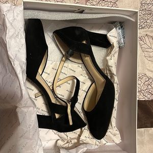 Mary Jane Heels - Black